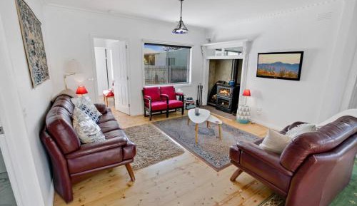 Three-Bedroom Holiday Home 