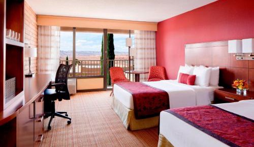 Queen Room with Two Queen Beds - Non-Smoking