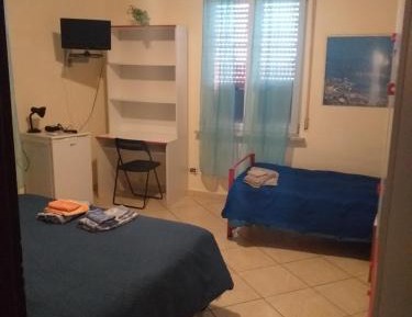 Triple Room with Private External Bathroom