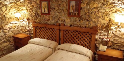 Twin Room with Private Bathroom