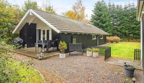 Three-Bedroom Holiday Home 