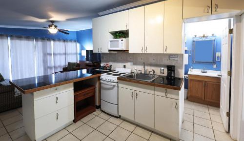 One-Bedroom Bungalow