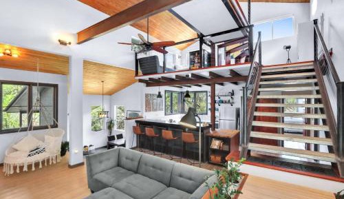 Three-Bedroom Holiday Home 