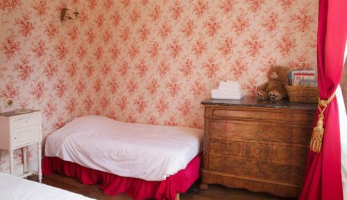 Family Suite with Park View (2 Adults + 2 Children)