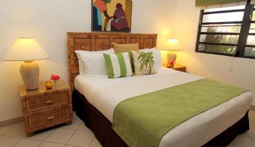 One-Bedroom Apartment - Beach Front