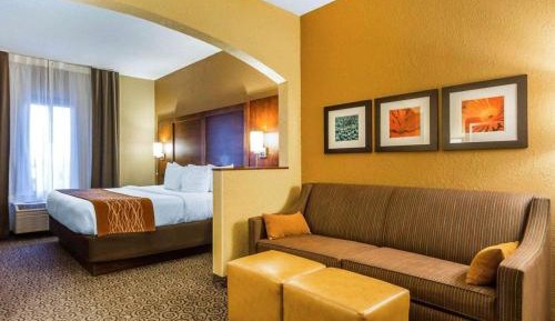 King Suite with Sofa Bed