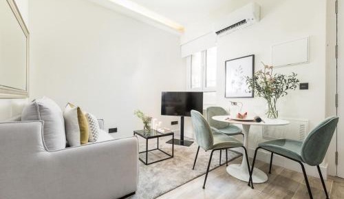 Apartment with Terrace