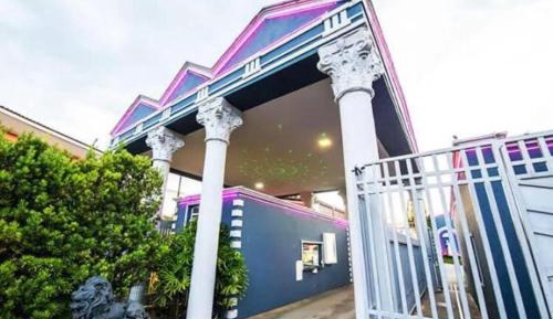 Standard Double Suite