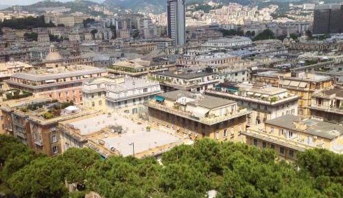 Deluxe Double Room (2 Adults + 1 Child)