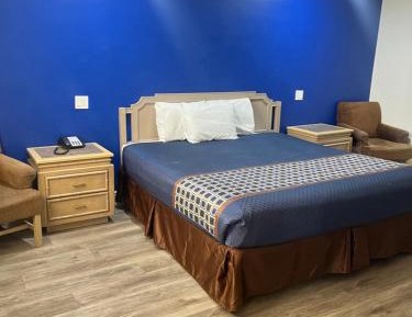 King Room- Non-Smoking