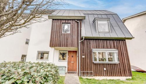 Four-Bedroom Holiday Home