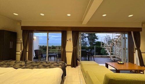 Family Room with Sea View