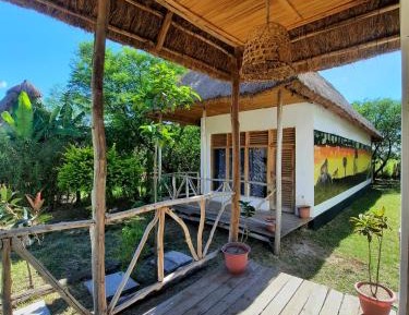 Family Room with Garden View
