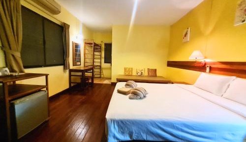 Bungalow with Sea View