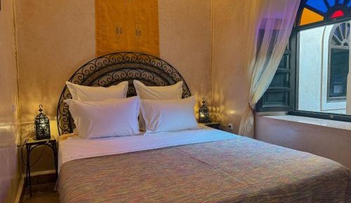 Queen Room with Pool View