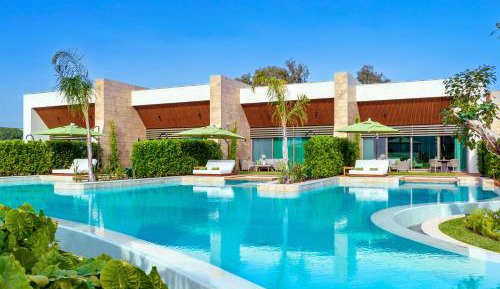 Amber Lagoon Suite