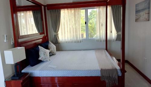 Deluxe Double or Twin Room with Sea View