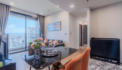 Two-Bedroom Deluxe Apartment