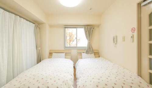 One-Bedroom Apartment with Balcony