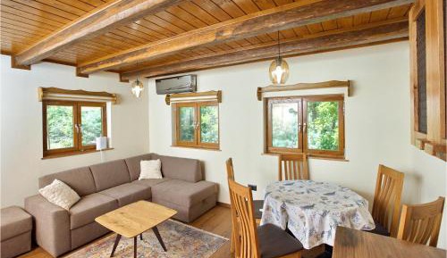 Four-Bedroom Holiday Home