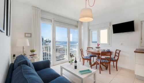 Superior One-Bedroom Apartment with Balcony