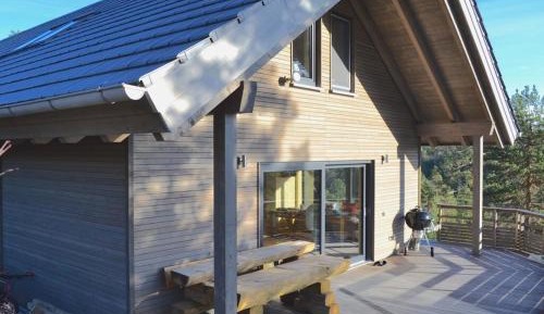 Four-Bedroom Holiday Home