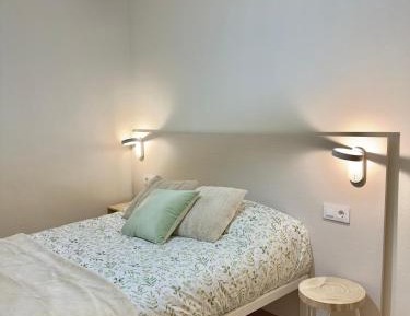 Three-Bedroom Apartment with Balcony