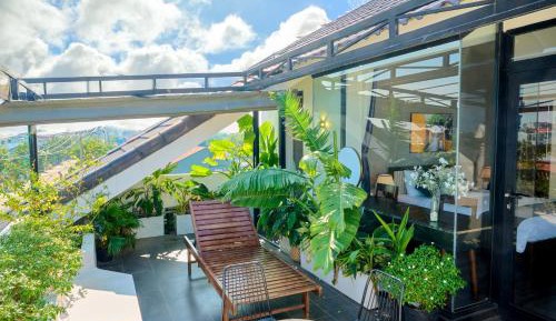 Penthouse Apartment