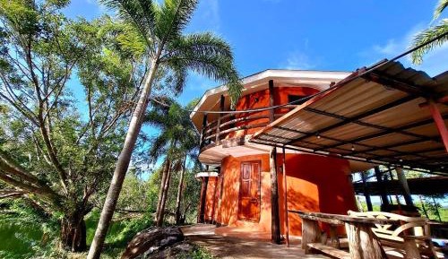 Family Room with Lake View