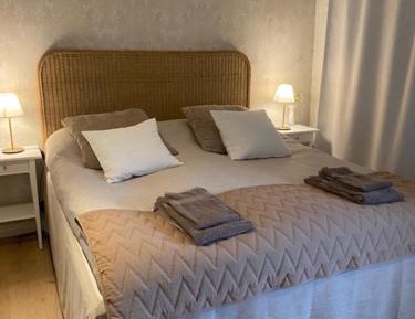 Twin Room with Bathroom