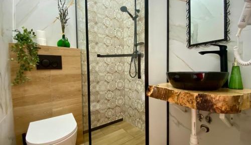 Twin Room with Balcony