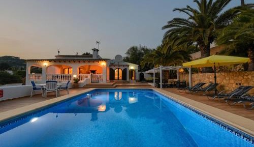 Villa with Private Pool