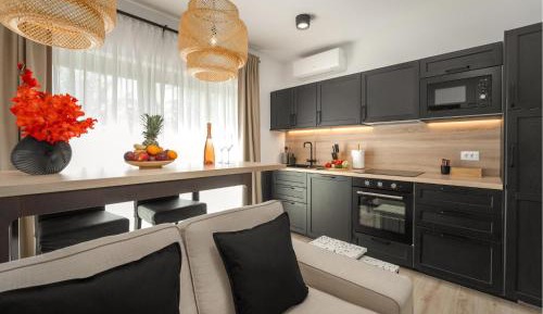 One-Bedroom Holiday Home