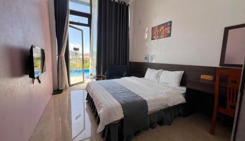 King Room with Garden View