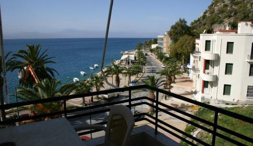 Superior Suite with Sea View (3 Adults)