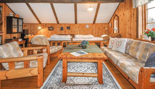 Four-Bedroom Holiday Home