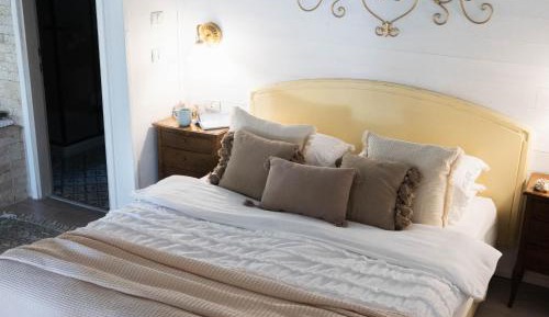Suite with Spa Bath