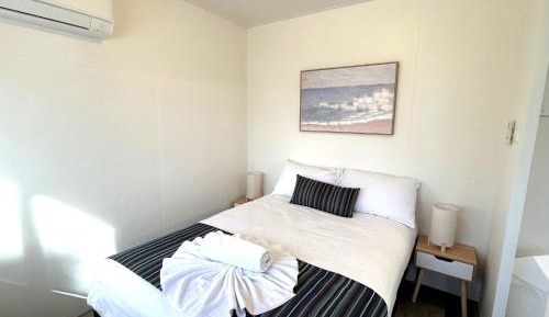 One-Bedroom Bungalow