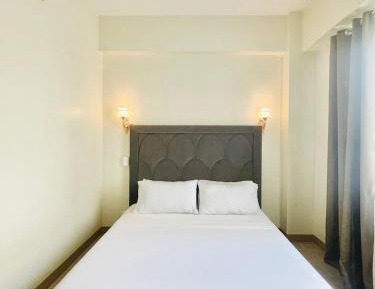 Studio Apartment with Balcony