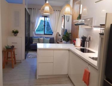 One-Bedroom Apartment with Garden View