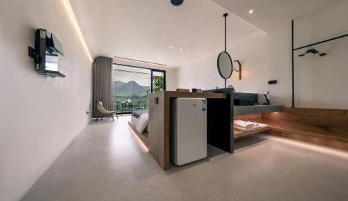 Twin Room with Balcony
