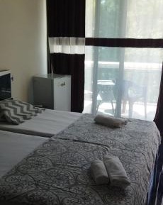 Deluxe Triple Room with Sea View