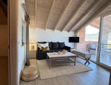 Superior Two-Bedroom Apartment with Living Room and Sea View