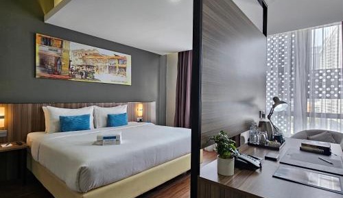 Grand Deluxe King Suite - Non-Smoking