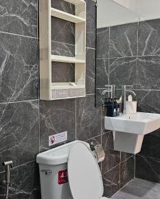 Double or Twin Room with Bathroom