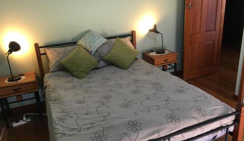Studio Apartment with Queen Bed