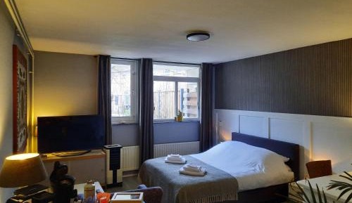 Double Room with Shared Bathroom