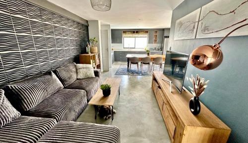 Two-Bedroom Apartment with Sea View