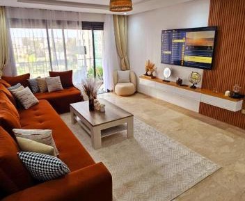 Deluxe Two-Bedroom Apartment with Garden View