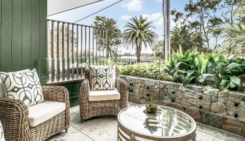 Three-Bedroom Apartment with Park View